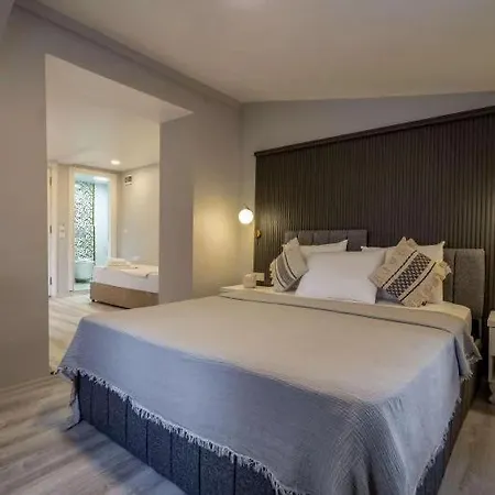Bugras Serenity Alacati Hotel