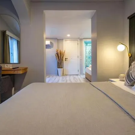 Bugras Serenity Alacati Otel Çeşme